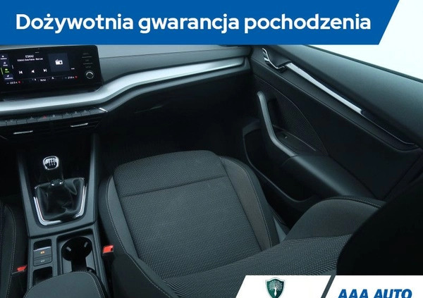 Skoda Octavia cena 73000 przebieg: 149961, rok produkcji 2020 z Ślesin małe 172